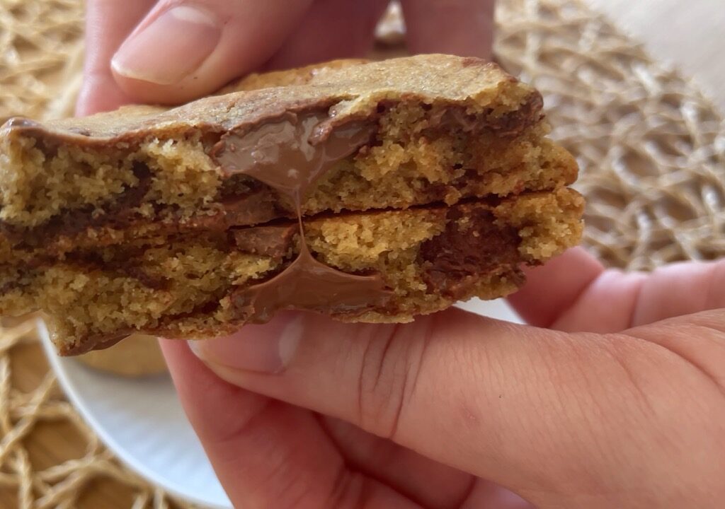 Chocolate chips cookies