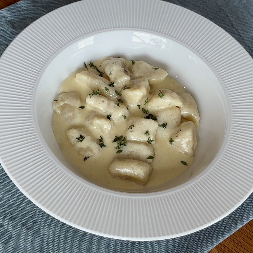 Gnocchi with gorgonzola sauce