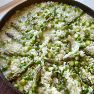 Risotto with asparagus and green peas